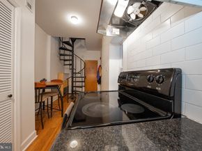 302 Lombard Street B, Philadelphia PA 19147