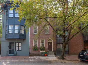 302 Lombard Street