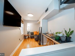 302 Lombard Street B, Philadelphia PA 19147