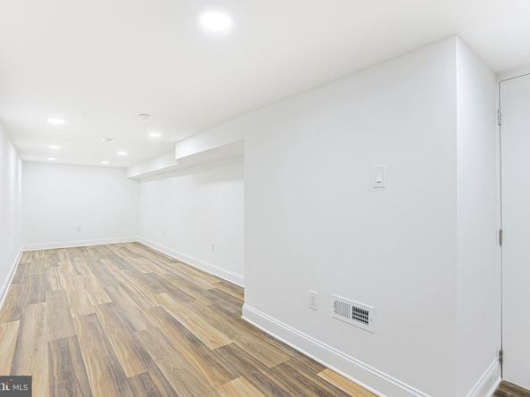 717 N 3rd Street, Philadelphia PA 19123