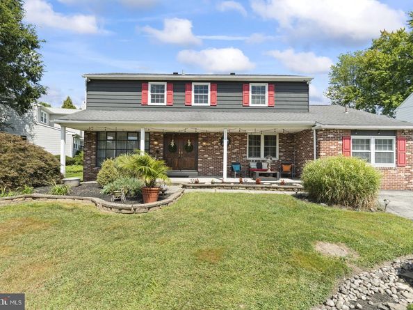 3159 Burn Brae Drive, Dresher PA 19025