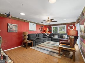 3159 Burn Brae Drive, Dresher PA 19025