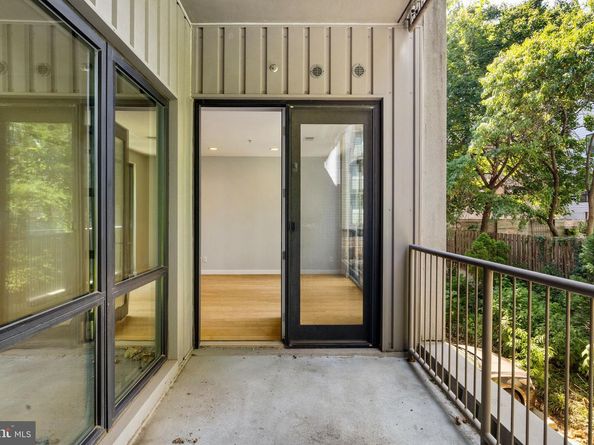 934 N 3rd Street 205, Philadelphia PA 19123