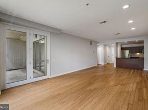 934 N 3rd Street 205, Philadelphia PA 19123