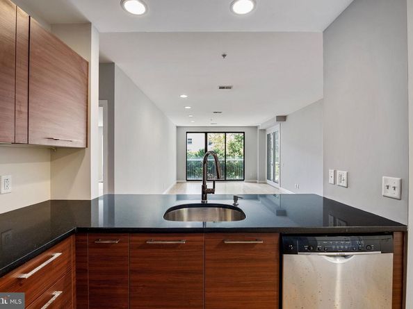 934 N 3rd Street 205, Philadelphia PA 19123