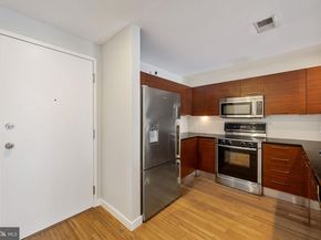 934 N 3rd Street 205, Philadelphia PA 19123