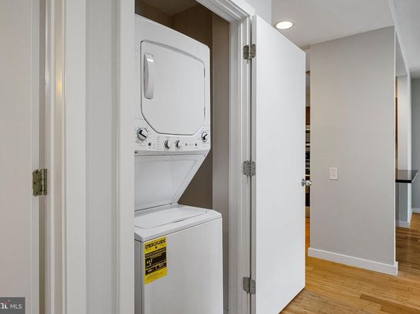 934 N 3rd Street 205, Philadelphia PA 19123