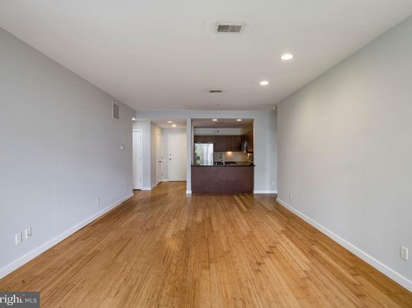 934 N 3rd Street 205, Philadelphia PA 19123