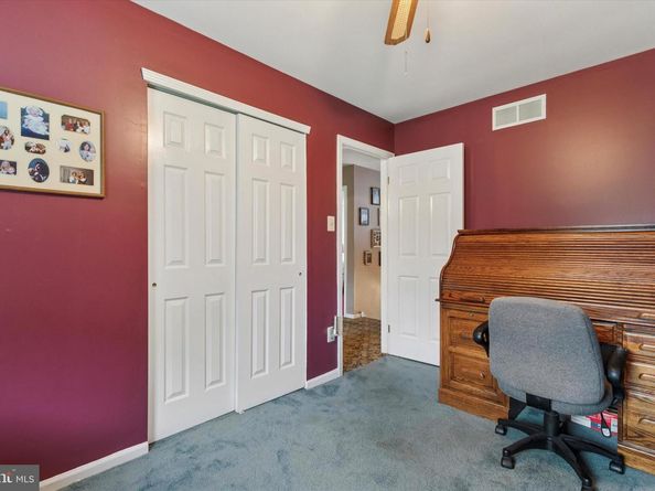 689 Pickering Road, Southampton PA 18966