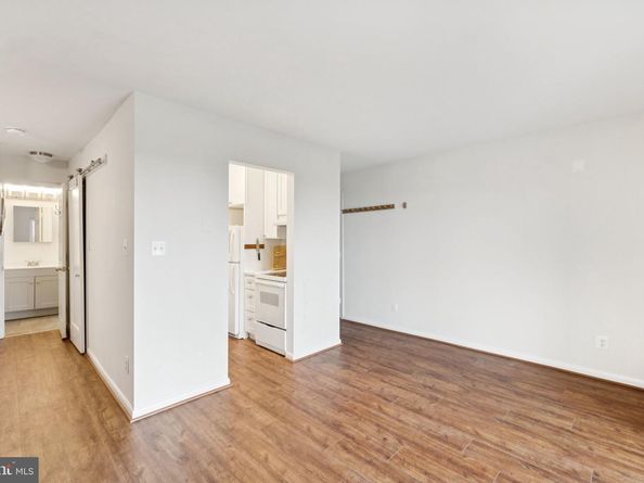 3217 Wisconsin Avenue NW 7D, Washington DC 20016