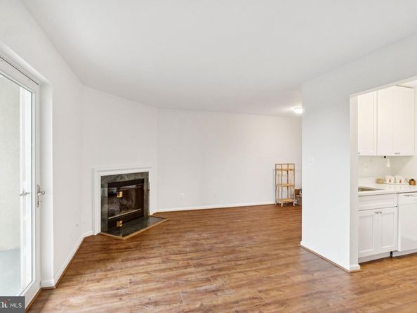 3217 Wisconsin Avenue NW 7D, Washington DC 20016