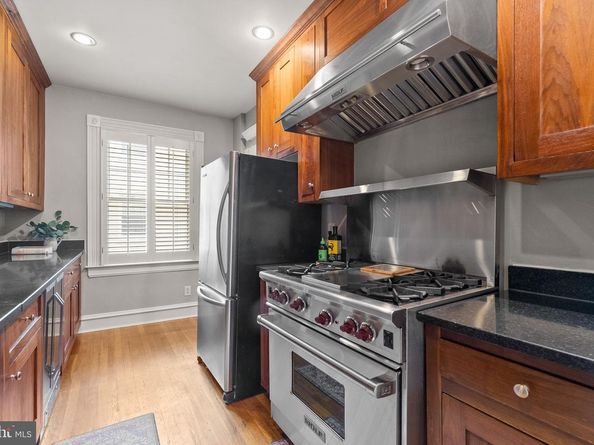 5112 Connecticut Avenue NW 205, Washington DC 20008