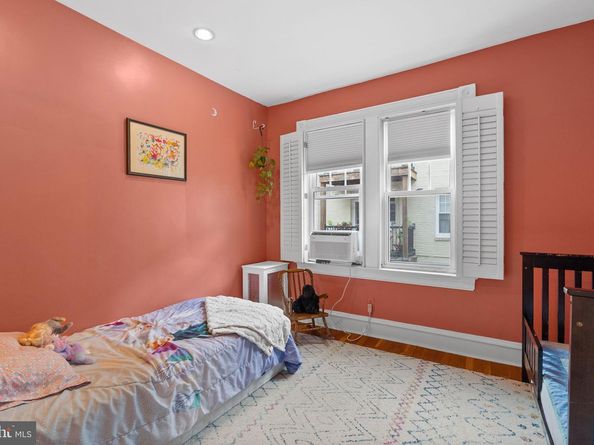 5112 Connecticut Avenue NW 205, Washington DC 20008