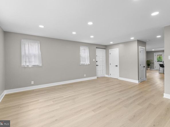 1051 E Vernon Road, Philadelphia PA 19150