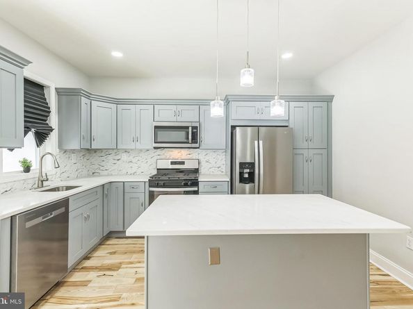 837 S 51st Street, Philadelphia PA 19143