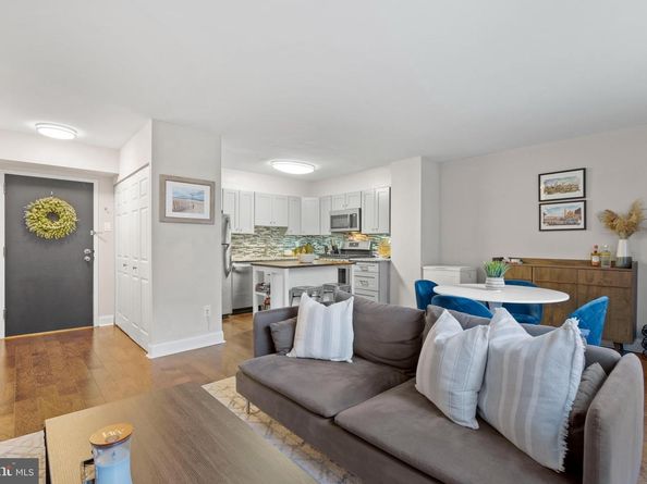 1245 13TH Street NW 215, Washington DC 20005