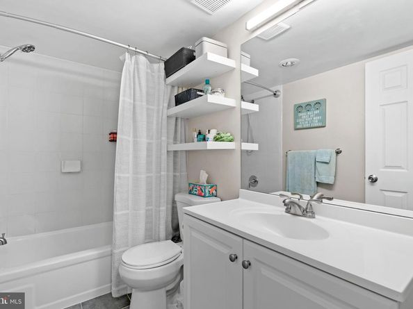1245 13TH Street NW 215, Washington DC 20005