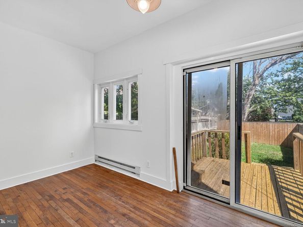 438 16TH Street SE, Washington DC 20003