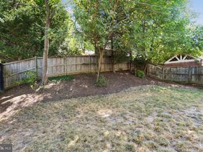 1525 N Longfellow Street, Arlington VA 22205
