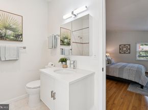 1525 N Longfellow Street, Arlington VA 22205