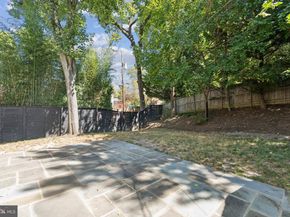1525 N Longfellow Street, Arlington VA 22205
