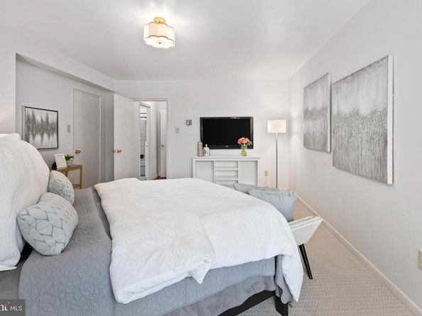 6445 Luzon Avenue NW 409, Washington DC 20012