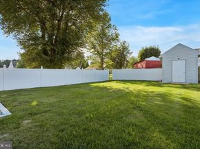 15014 Theresa Drive, Philadelphia PA 19116
