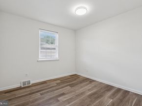 15014 Theresa Drive, Philadelphia PA 19116