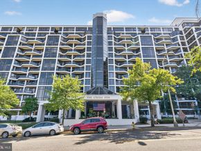 1530 Key Boulevard 1310, Arlington VA 22209