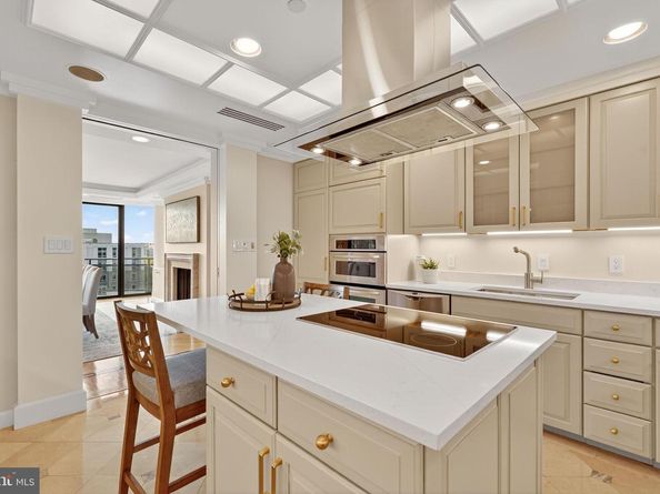 1530 Key Boulevard 1310, Arlington VA 22209