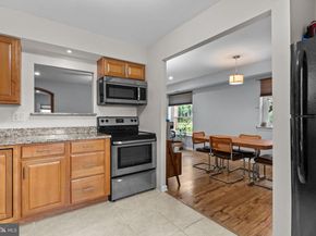 4000 Gypsy Lane 637, Philadelphia PA 19129