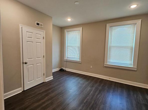 2525 N 17TH Street, Philadelphia PA 19132