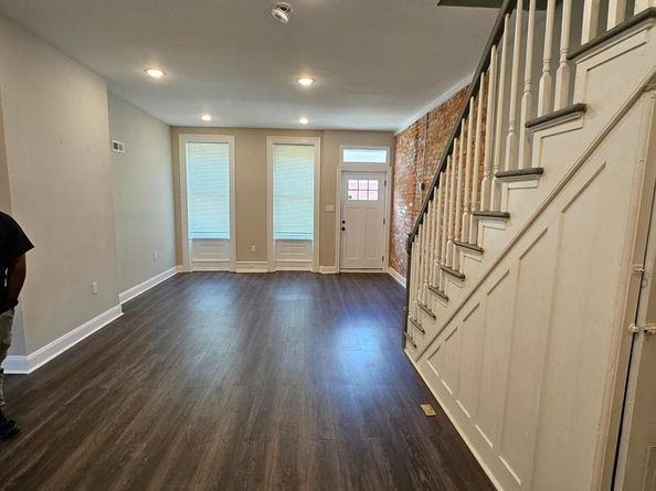 2525 N 17TH Street, Philadelphia PA 19132
