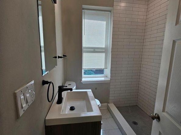 2525 N 17TH Street, Philadelphia PA 19132