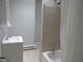 3646 N 8TH Street, Philadelphia PA 19140