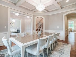 305 Old Courthouse Road NE, Vienna VA 22180