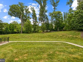 305 Old Courthouse Road NE, Vienna VA 22180