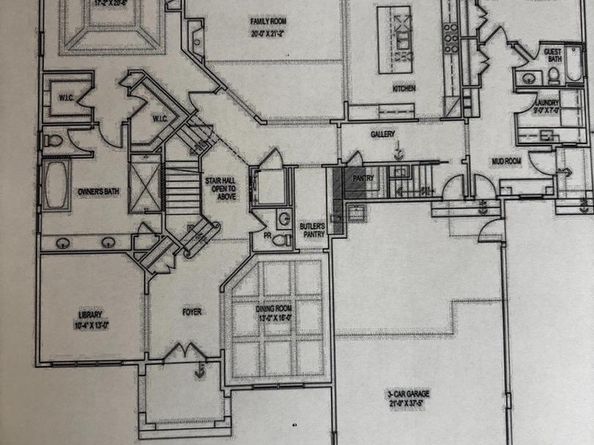 305 Old Courthouse Road NE, Vienna VA 22180