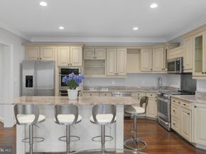 305 Old Courthouse Road NE, Vienna VA 22180