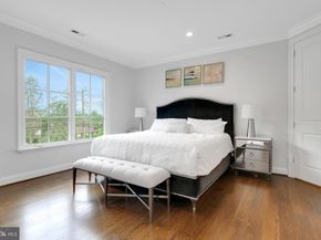 305 Old Courthouse Road NE, Vienna VA 22180