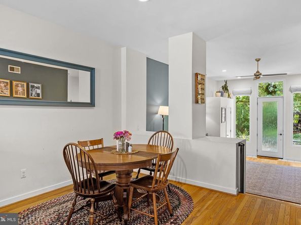 2949 Pennsylvania Avenue, Philadelphia PA 19130