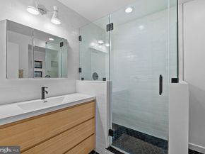 2949 Pennsylvania Avenue, Philadelphia PA 19130