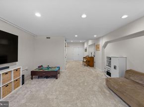 2949 Pennsylvania Avenue, Philadelphia PA 19130