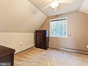 20 Appletree Drive, Levittown PA 19055