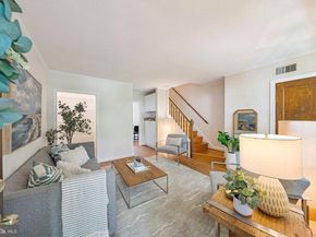 1401 S Edgewood Street 492, Arlington VA 22204