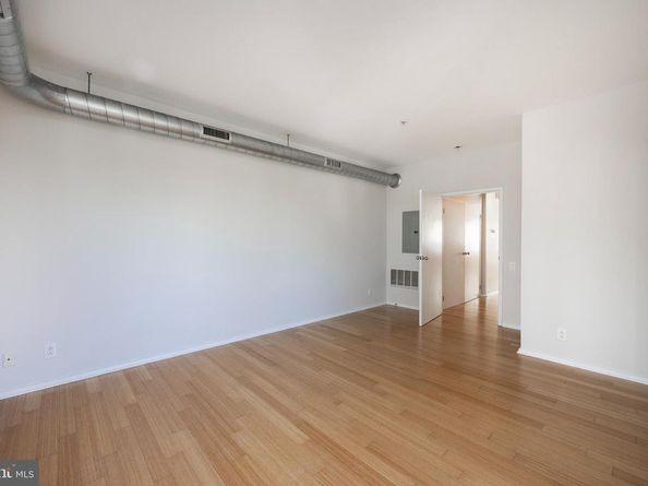 182 Gay Street 502, Philadelphia PA 19128