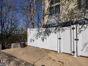 182 Gay Street 502, Philadelphia PA 19128