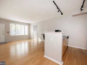 182 Gay Street 502, Philadelphia PA 19128
