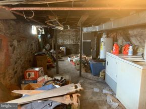 1327 S Warnock Street, Philadelphia PA 19147