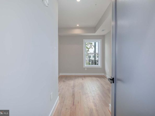 1237 Oates Street NE B, Washington DC 20002